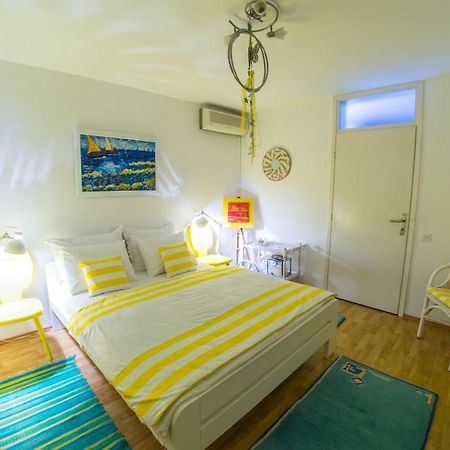 Yellow Lily Mostar Apartman Екстериор снимка