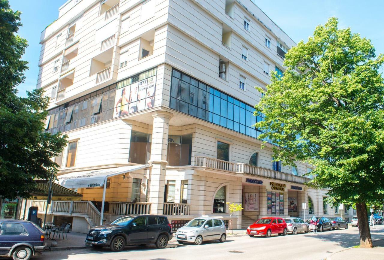 Yellow Lily Mostar Apartman Екстериор снимка
