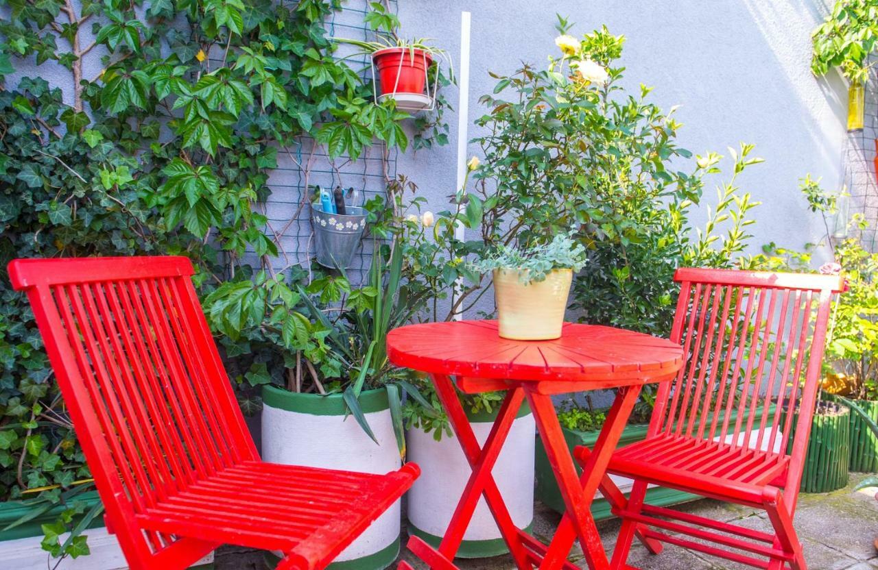 Yellow Lily Mostar Apartman Екстериор снимка