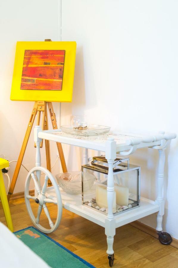Yellow Lily Mostar Apartman Екстериор снимка
