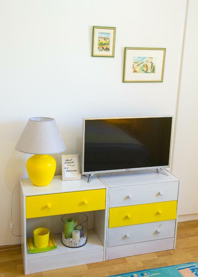 Yellow Lily Mostar Apartman Екстериор снимка