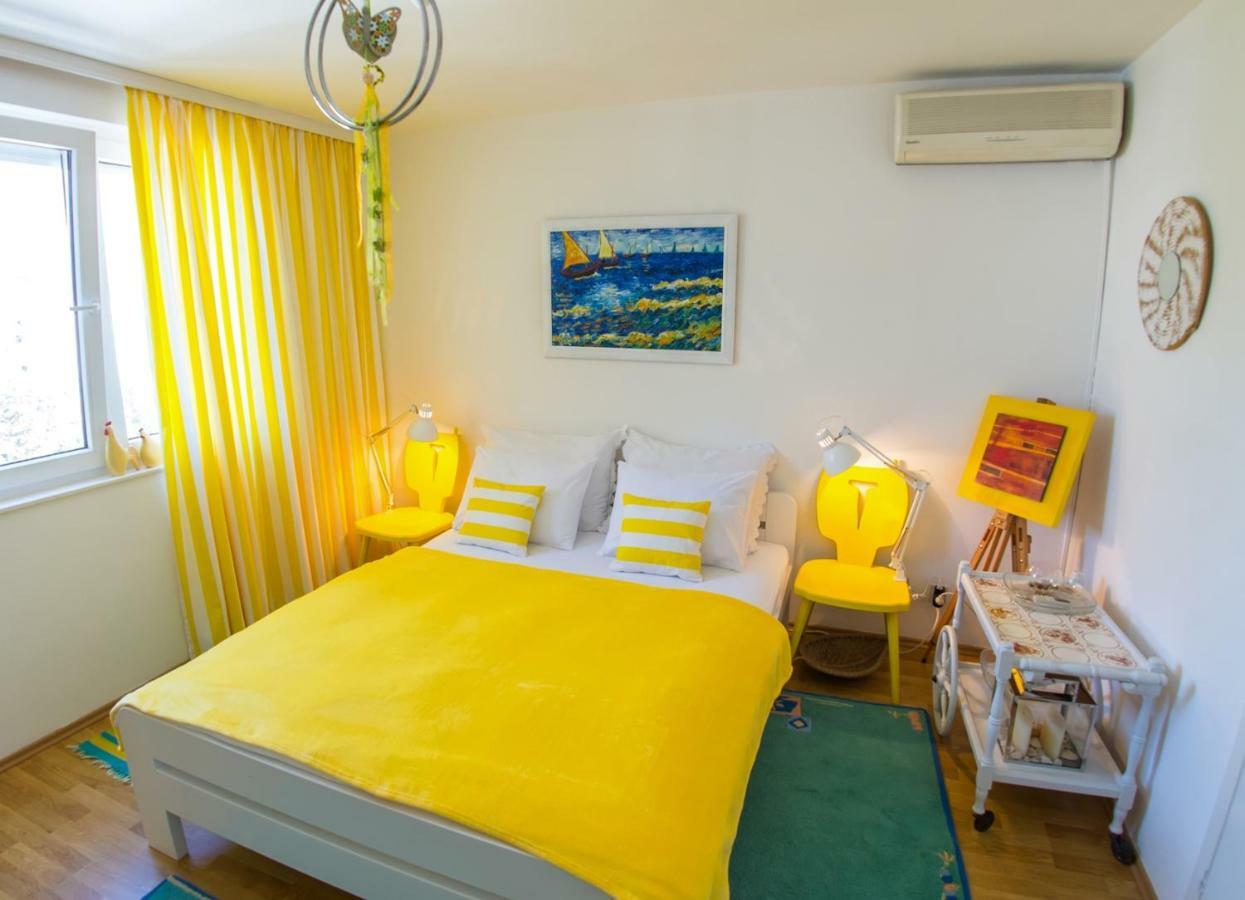 Yellow Lily Mostar Apartman Екстериор снимка