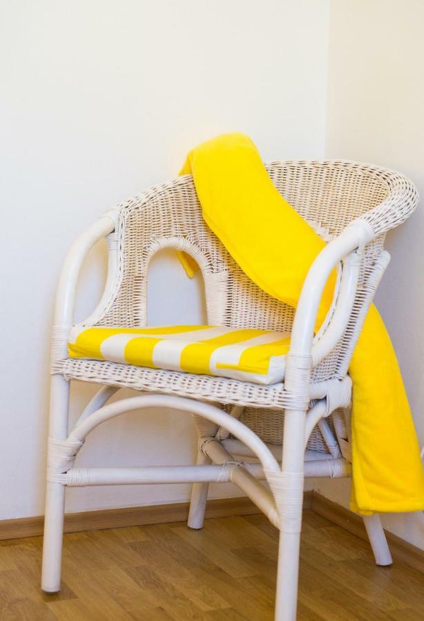 Yellow Lily Mostar Apartman Екстериор снимка